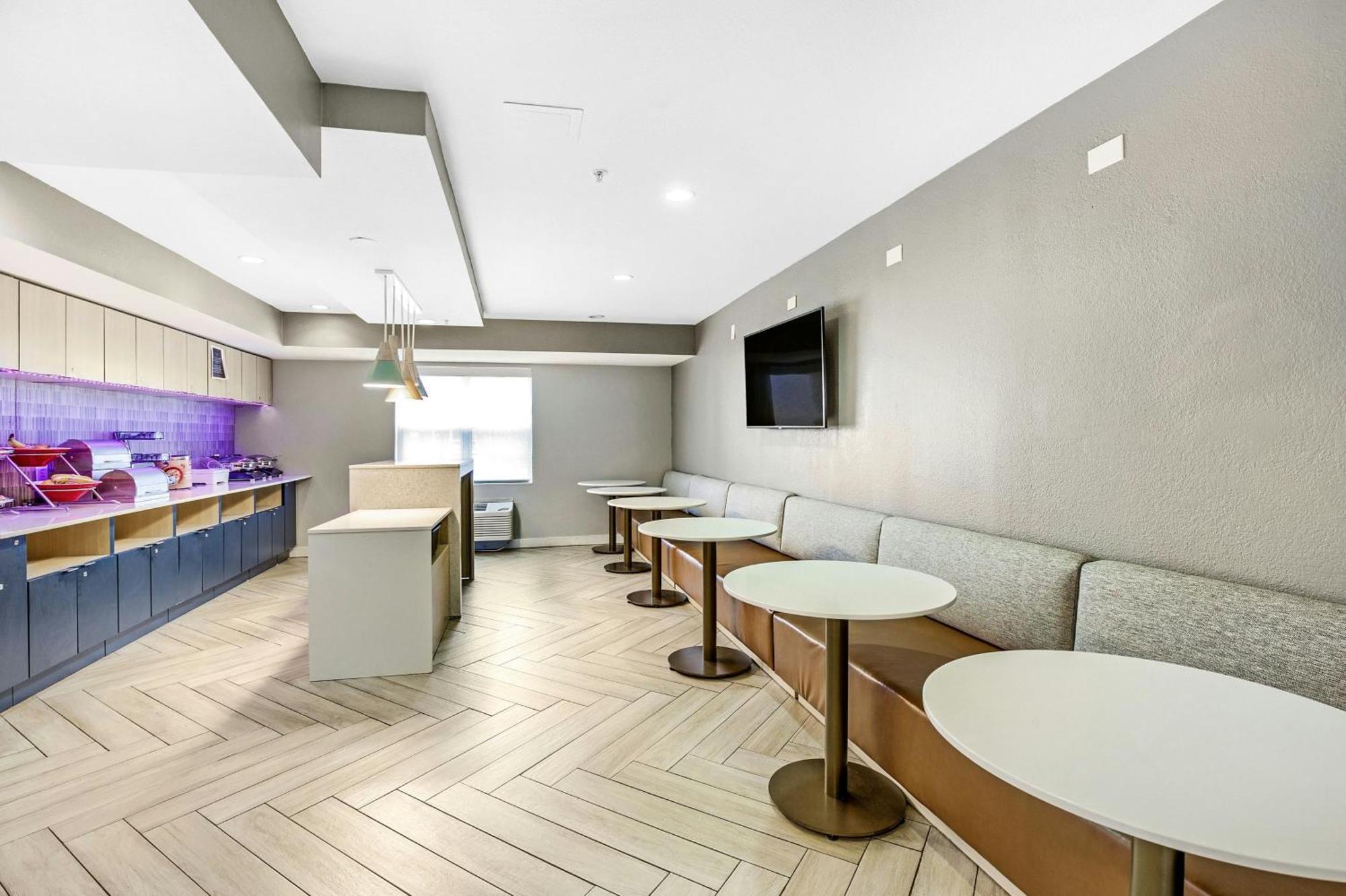 ทาวน์เพลซ สวีท โมบีล Hotel โมบิล ภายนอก รูปภาพ